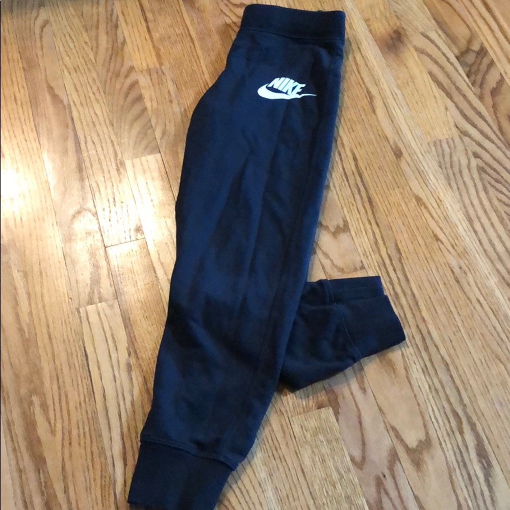 Black Nike sweatpants youth large
